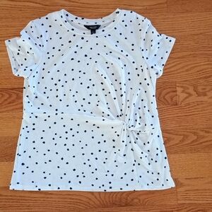 Simply Vera Wang Shirt Women’s Large‎ White Polka Dot Side Bow Short Sleeve